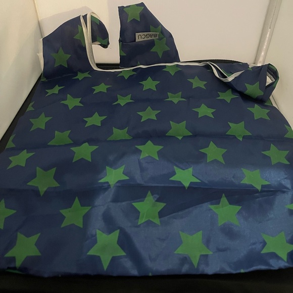 π₯° 4/$25- Set of 2 Small Foldable Reusable Bags - Picture 5 of 7